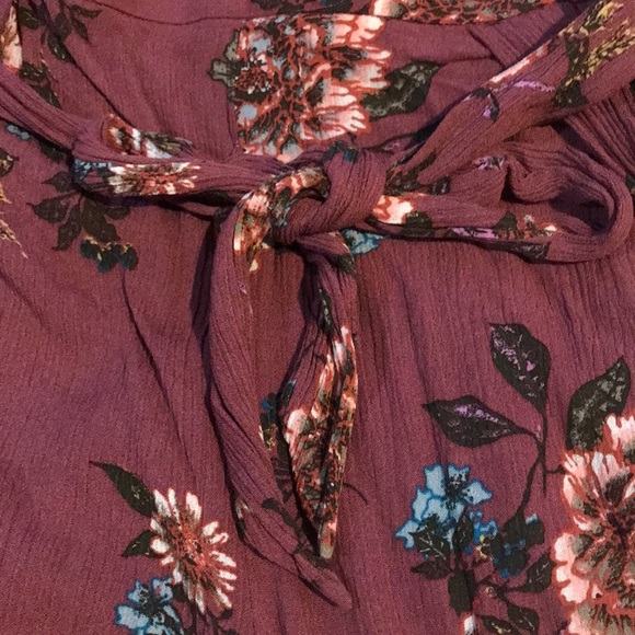 American rag M Floral split seam goucho style pant - Picture 4 of 7